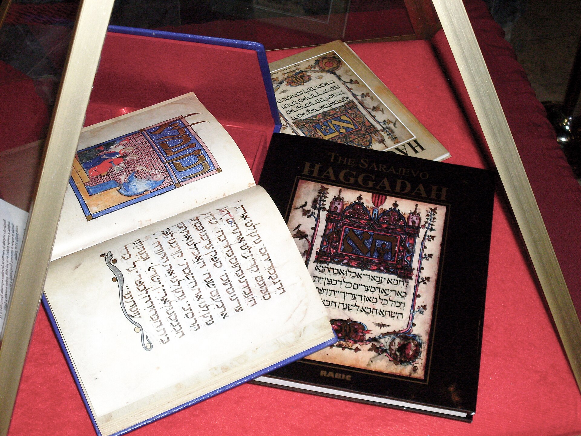 Imagem de referência de Hagadá de Sarajevo, descrito nos dados abertos como manuscrito iluminado judaico do século XIV