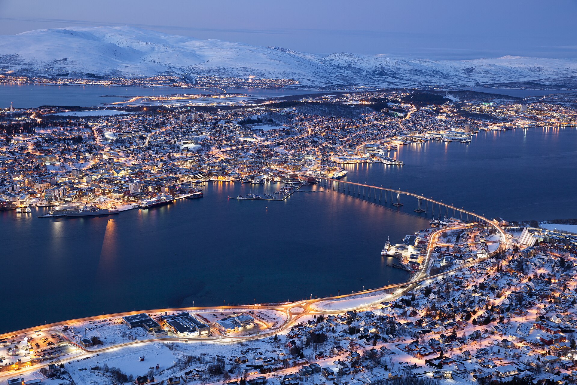 Imagem de referência de Tromsø, descrito nos dados abertos como comuna da Noruega