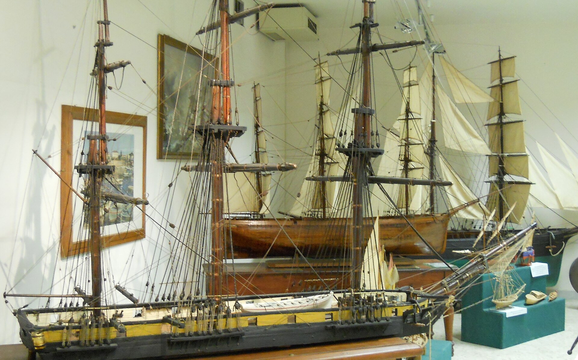 Imagem de referência de Museu do Mar de Napoli, descrito nos dados abertos como museu na itália