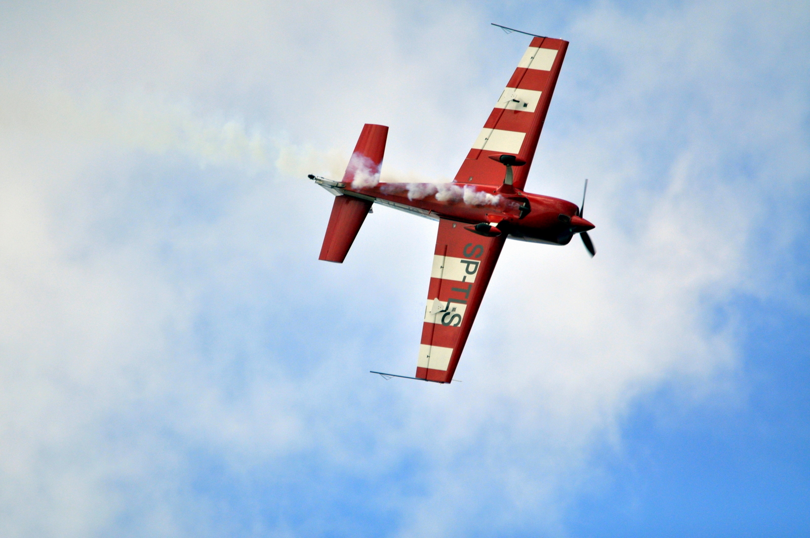 Imagem de referência relacionada a Extra Aircraft, item descrito como registro de referência sobre Extra Aircraft, organizado a partir de dados estruturados abertos
