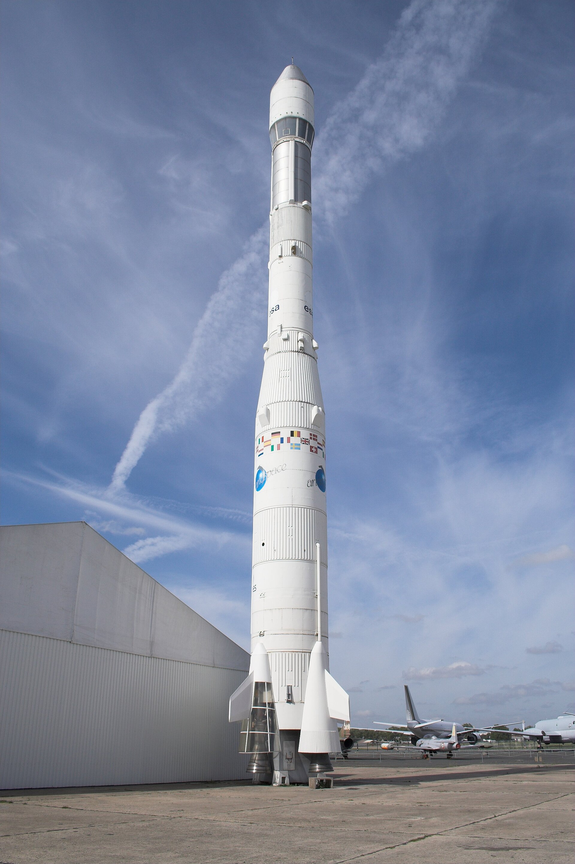 Imagem de referência de Ariane 1, descrito nos dados abertos como foguete espacial