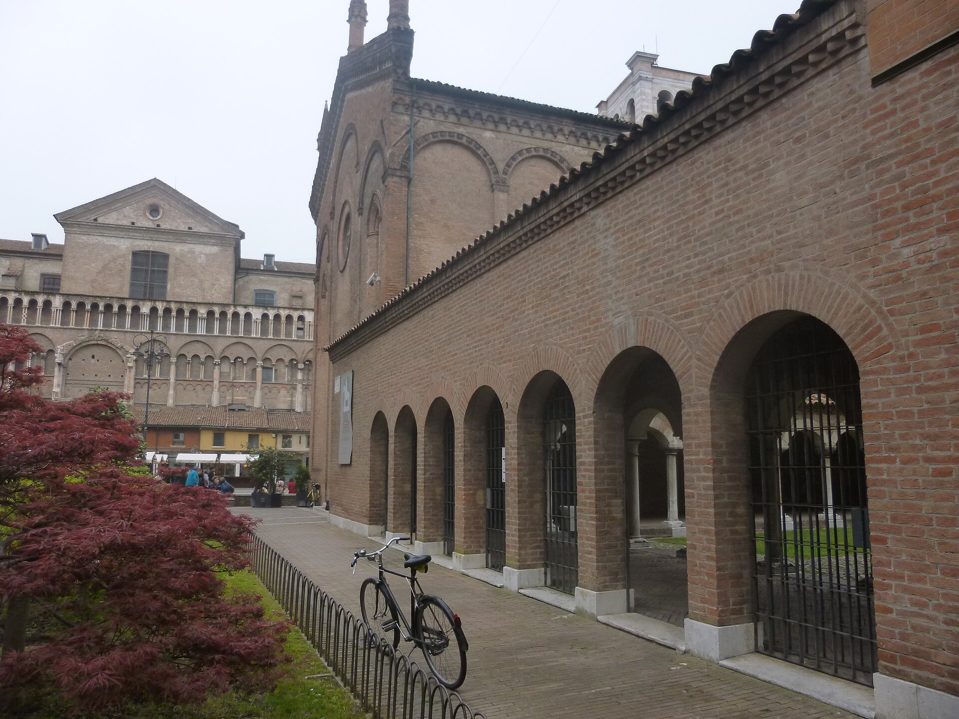 Imagem de referência de Museu da Catedral de Ferrara, descrito nos dados abertos como museu em Ferrara