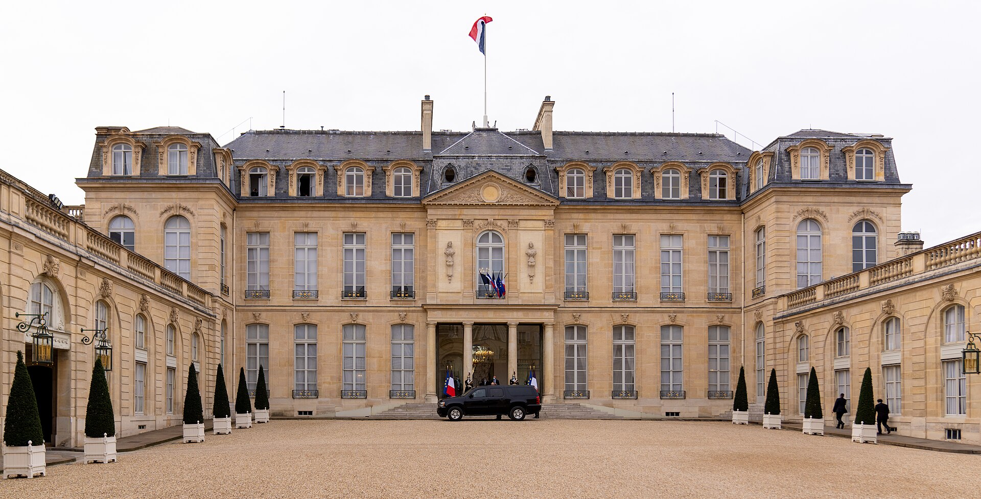 Imagem de referência de Palácio do Eliseu, descrito nos dados abertos como sede do presidente da República Francesa