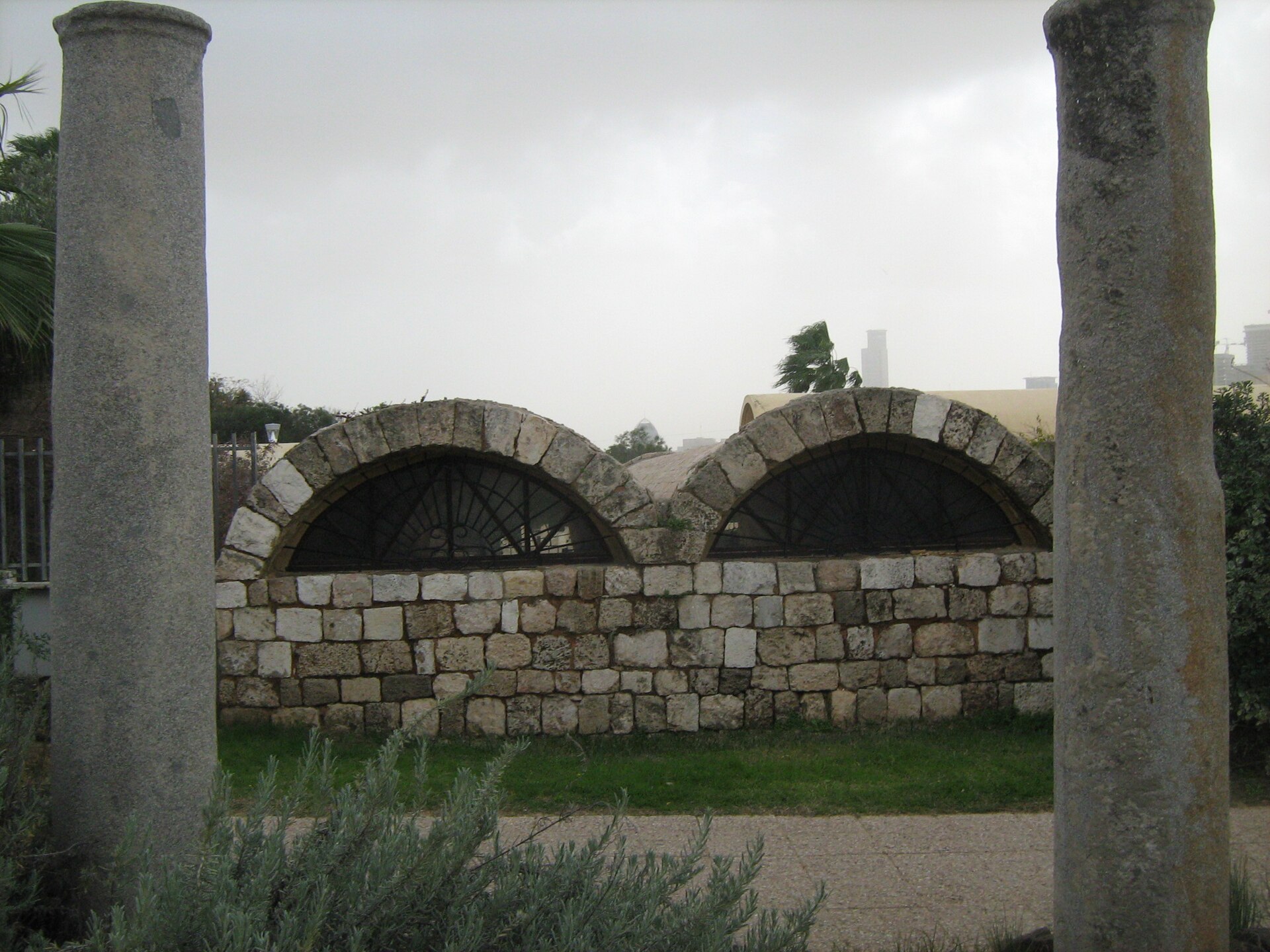 Imagem de referência de Museu Terra de Israel, descrito nos dados abertos como museu em Tel Aviv, Israel