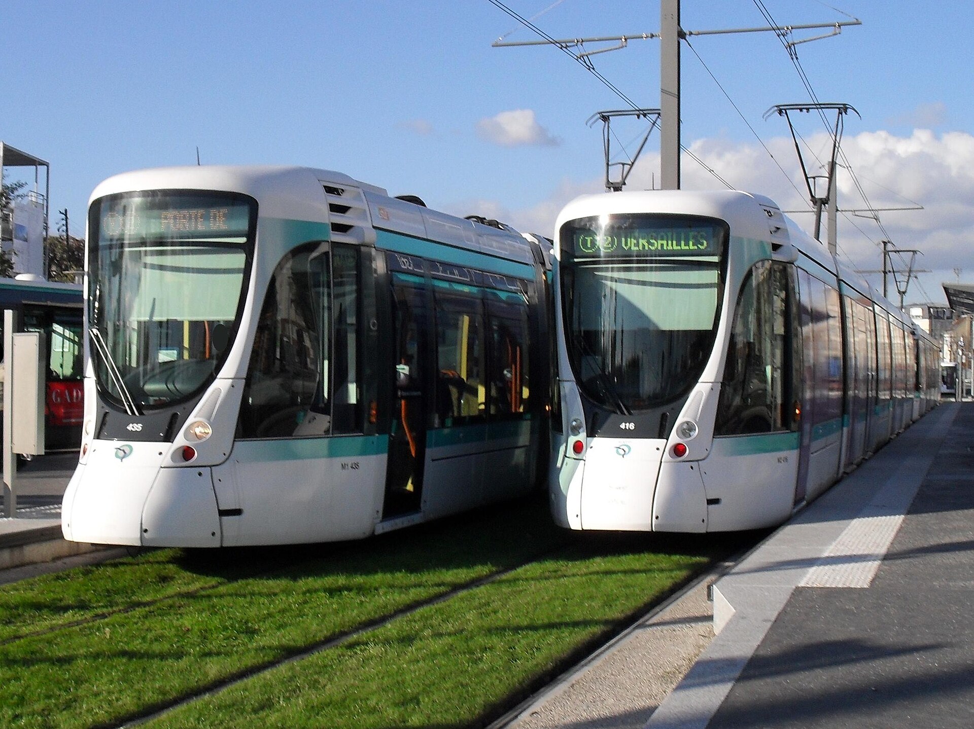 Imagem de referência de Linha 2 do Tramway d'Île-de-France, descrito nos dados abertos como linha entre Paris Jalur 2