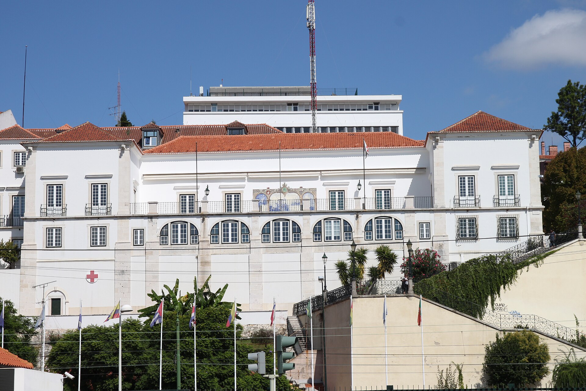 Imagem de referência de Cruz Vermelha Portuguesa, descrito nos dados abertos como rede nacional da Cruz Vermelha Portuguesa