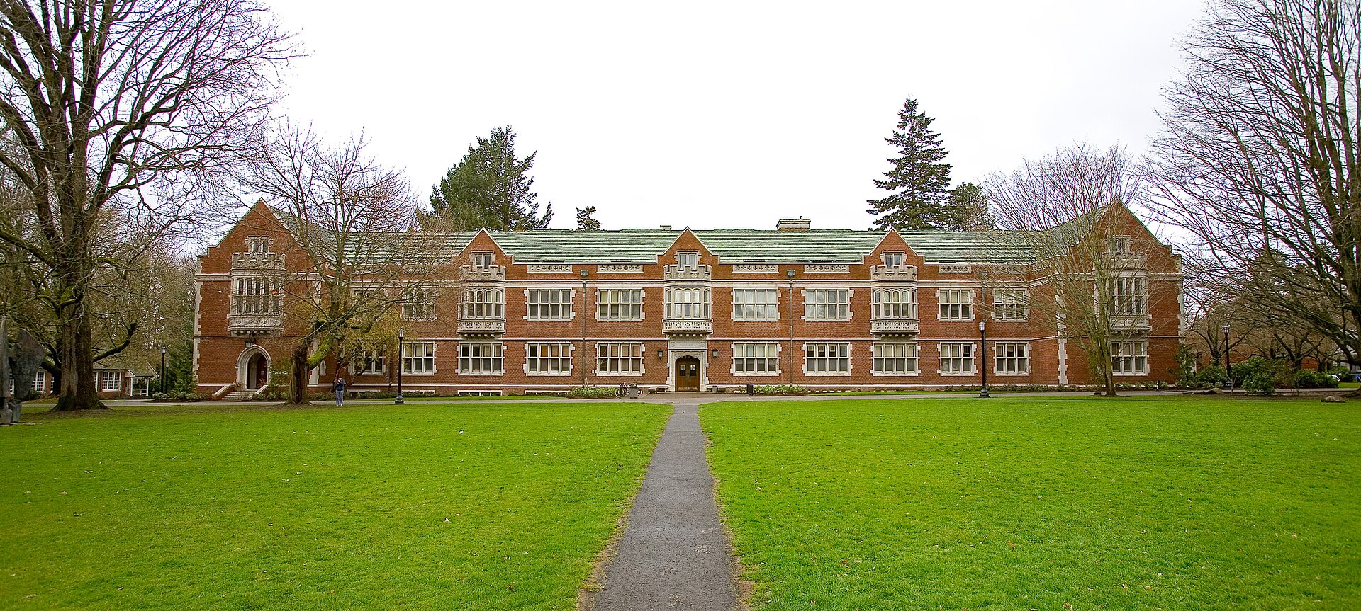 Imagem de referência de Reed College, descrito nos dados abertos como faculdade de artes liberais