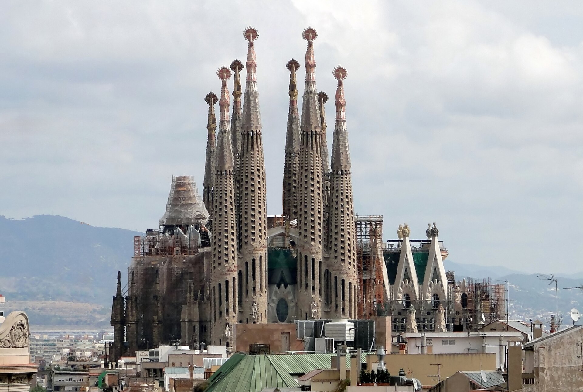 Imagem de referência de A Sagrada Família, descrito nos dados abertos como pintura de Adriaen van der Werff
