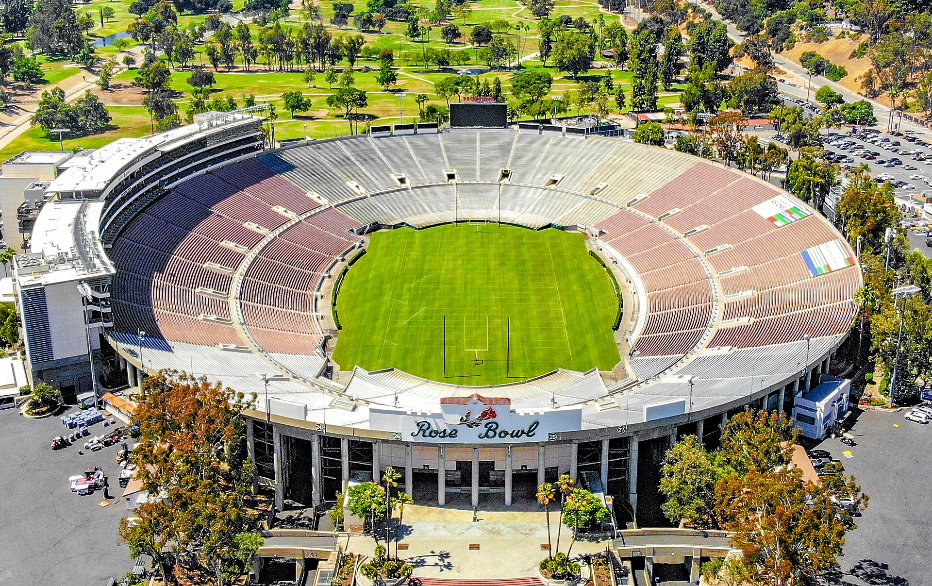 Imagem de referência de Rose Bowl, descrito nos dados abertos como estadio em Pasadena