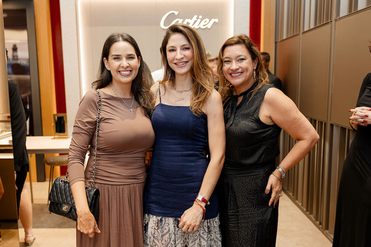 Amanda Adjuto, Ana Sylvia Coelho e Raquel Cândido