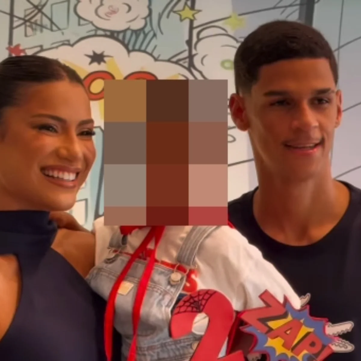 Justiça proíbe namorada do Luva de Pedreiro de expor filho em publis