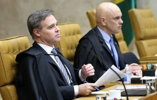 Moraes acusa Mendonça de proteger grupo político no Caso Master