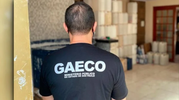 Megaoperação com 1.700 agentes mira esquema de roubo e venda de celulares