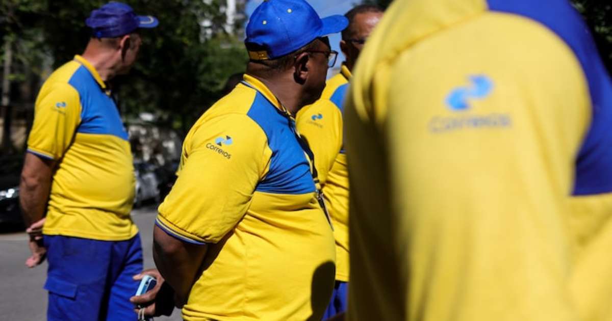 Funcionários dos Correios entram em greve em todo o país por tempo indeterminado