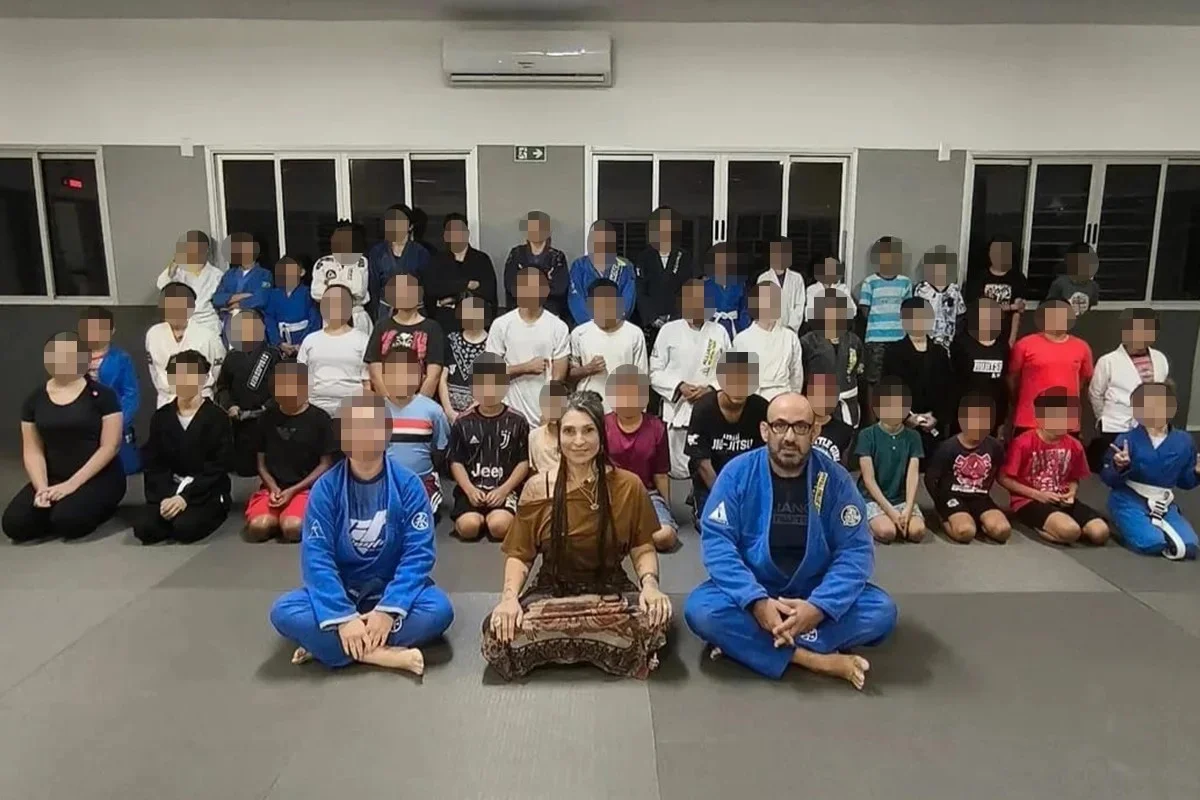 Crianças lutam sem kimono em projeto que gastou verba de Frias com uniforme