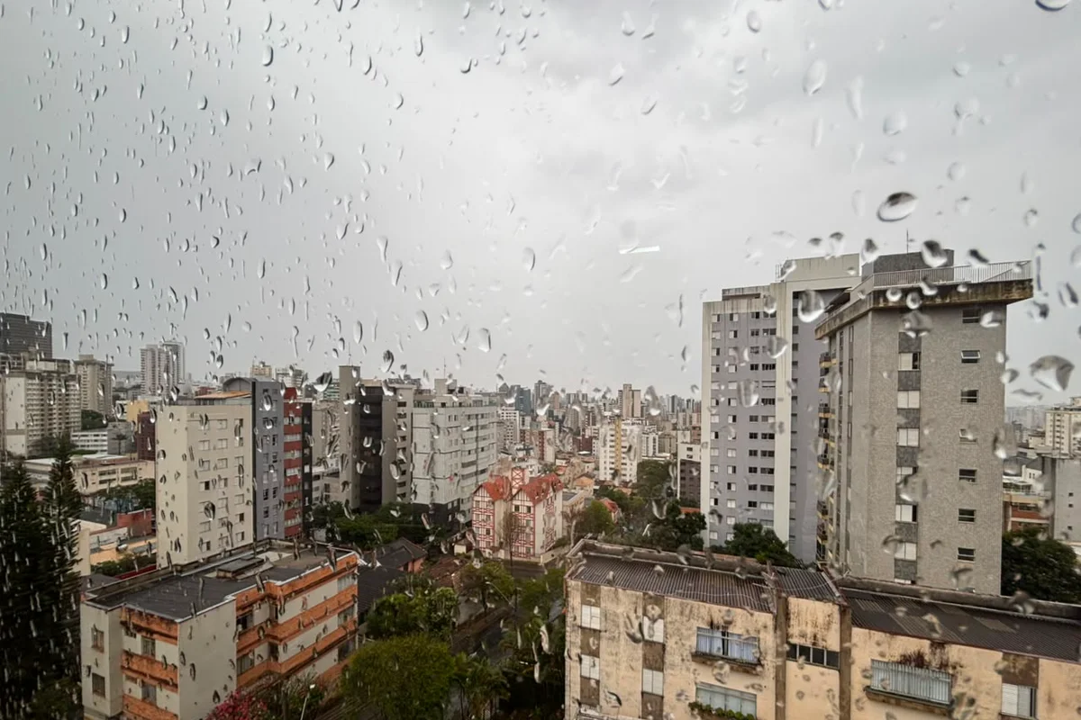 MG tem 164 cidades sob alerta de tempestade e granizo nesta 5ª; veja lista