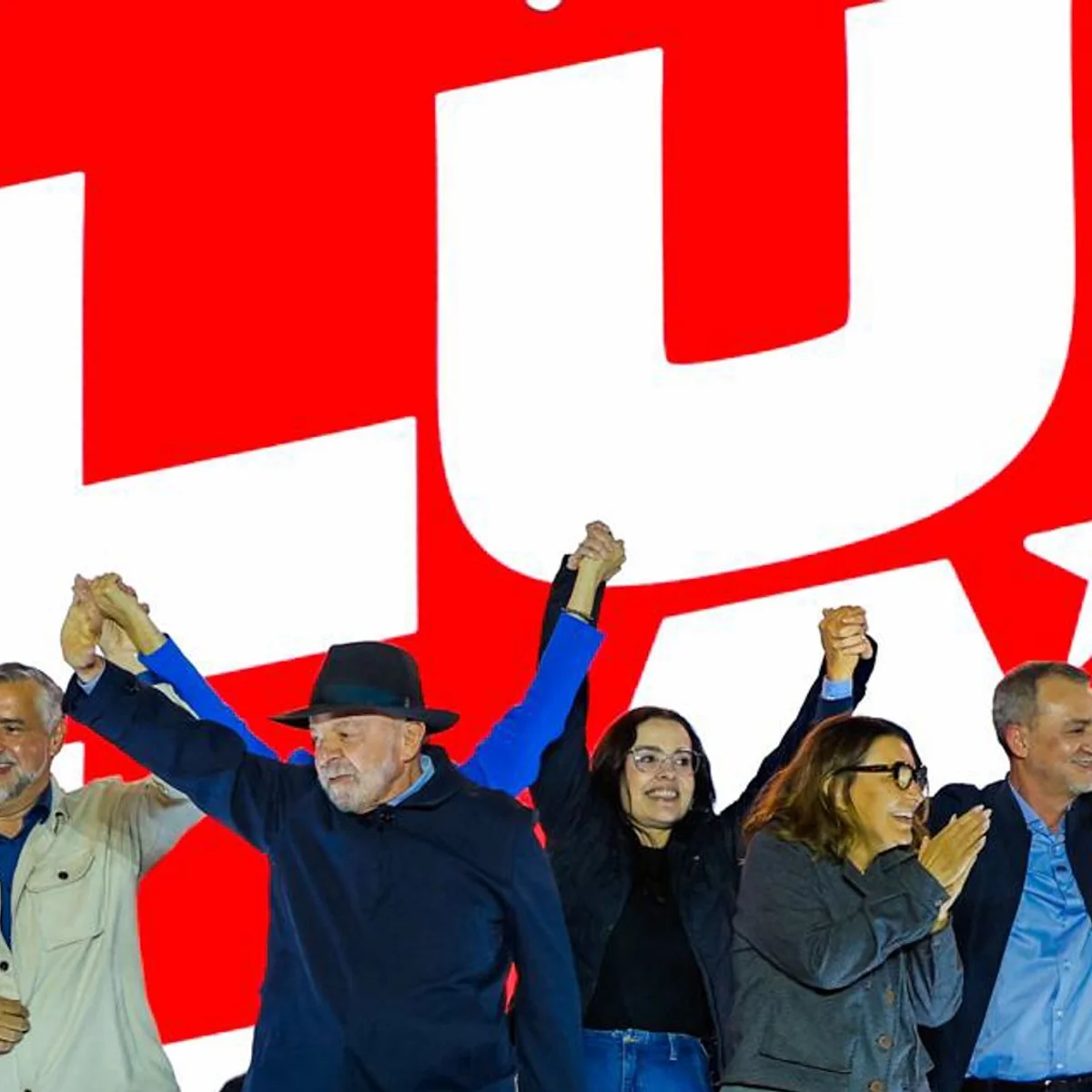 Lula diz que governo Bolsonaro “criou” Vorcaro: “Bandido virou banqueiro”
