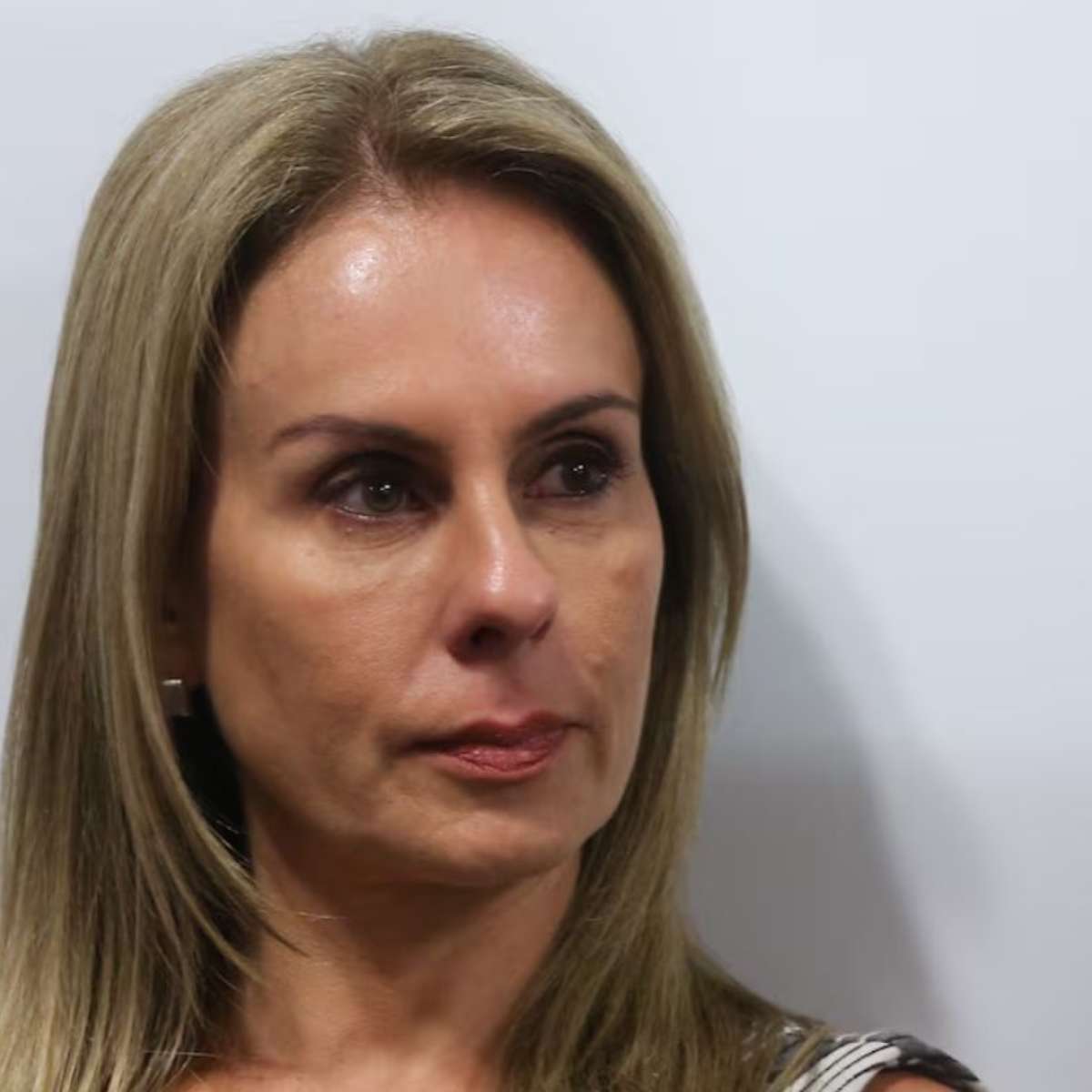 R$ 131 milhões no total, R$ 3 milhões por mês: como era o contrato do escritório da esposa de Moraes com o Banco Master