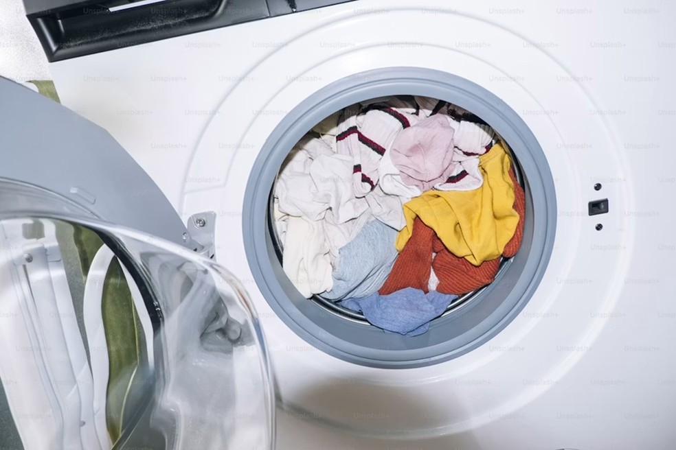 7 erros na máquina de lavar que destroem as roupas e muita gente ignora