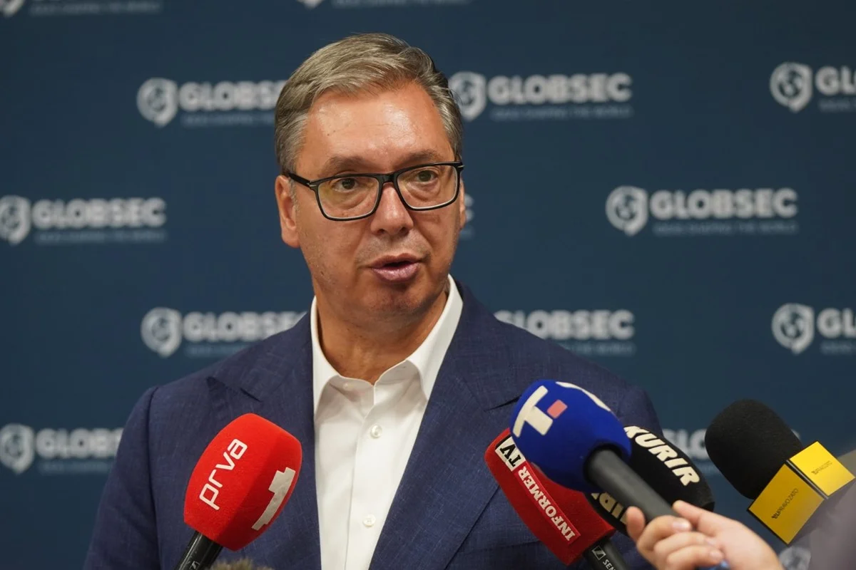Presidente da Sérvia dissolve Parlamento e convoca eleições antecipadas