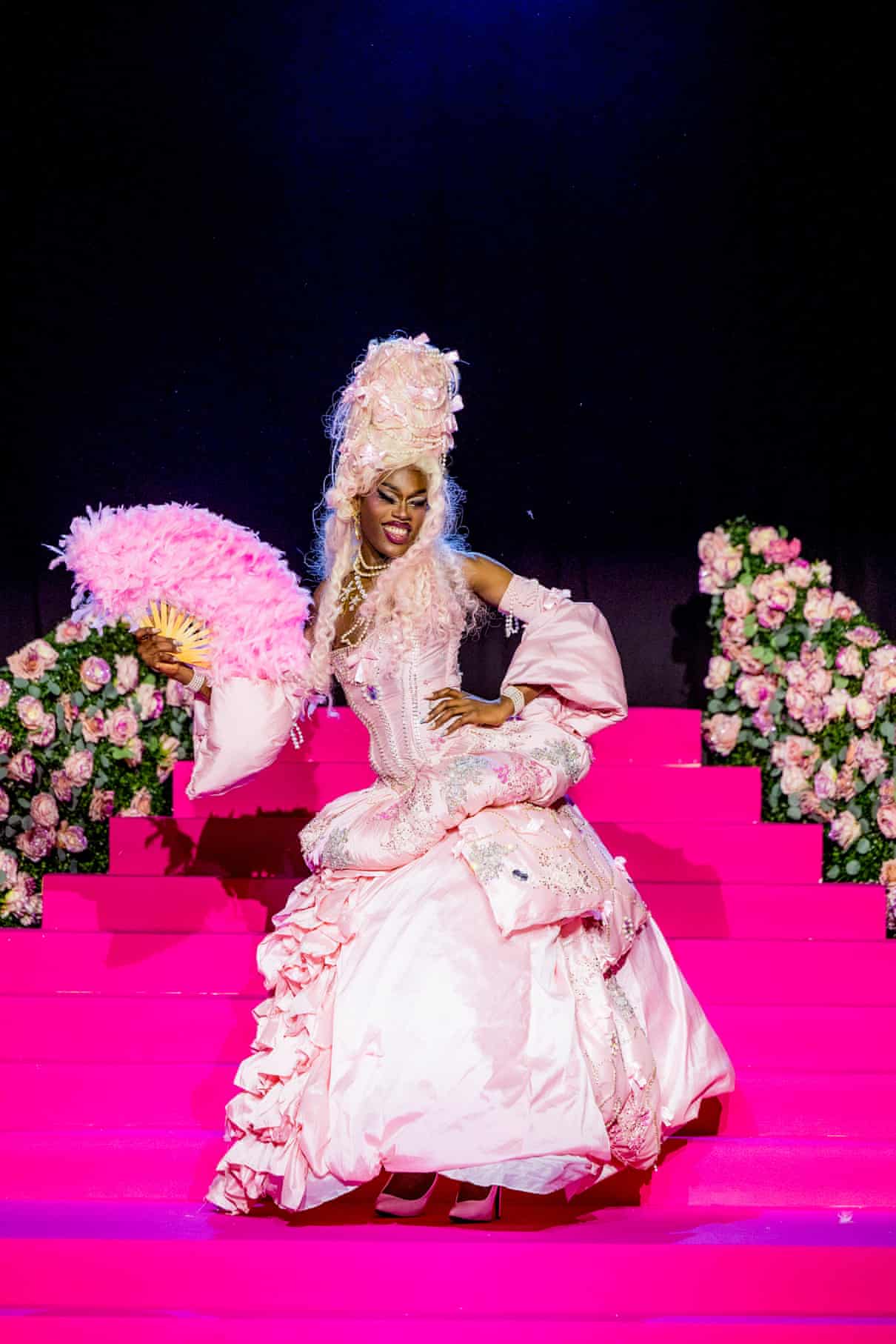 Não se afastem! A decisão da BBC de cancelar Ru Paul's Drag Race UK é repugnante em todos os sentidos errados