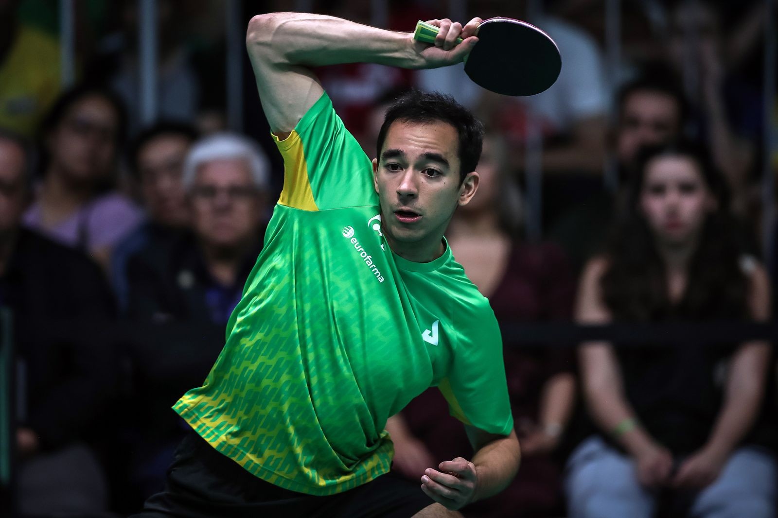 Hugo Calderano vence croata de virada e vai às quartas de final do WTT Champions de Macau