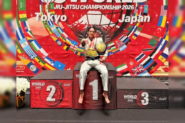 De Brasília a Tóquio: brasiliense se torna campeã mundial de jiu-jitsu