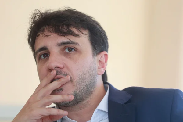 Sigilo do Master cai e Renan alfineta Flávio e Lula: "Vou dormir tranquilo"