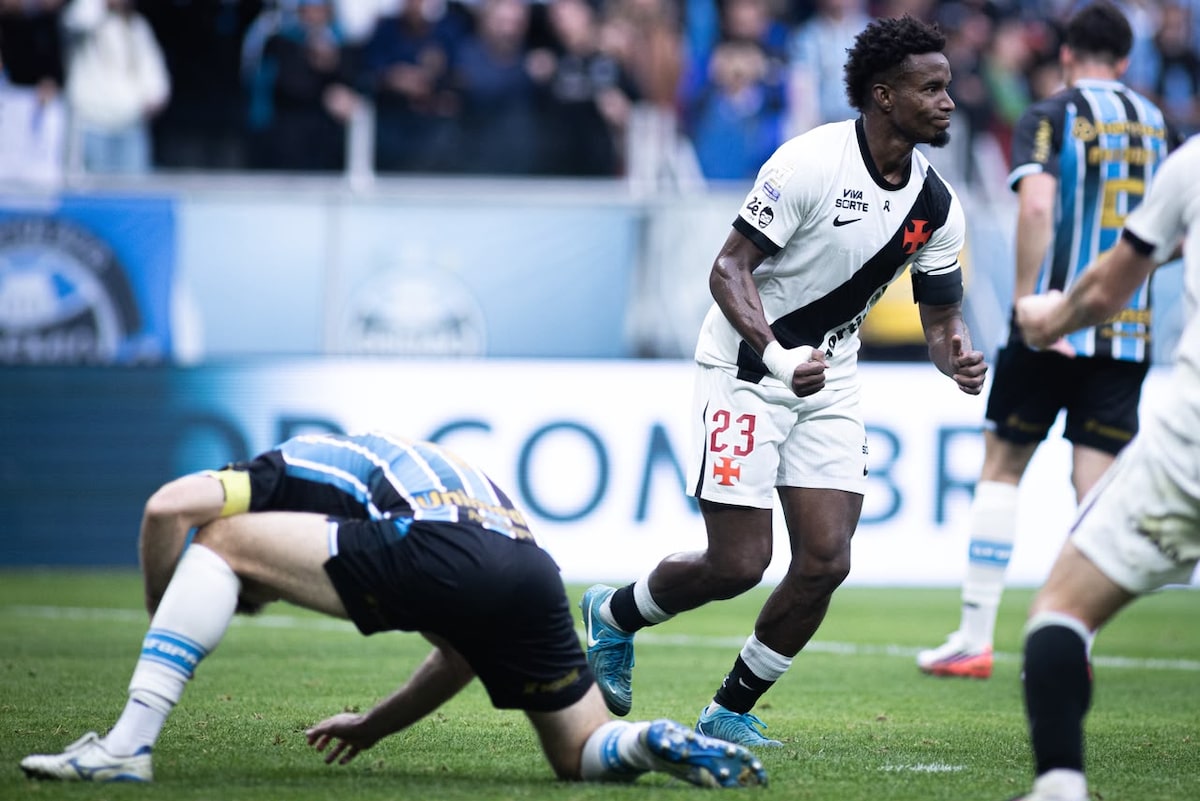 Vasco vira em duelo direto contra Z-4 e vence o Grêmio em Porto Alegre após 20 anos