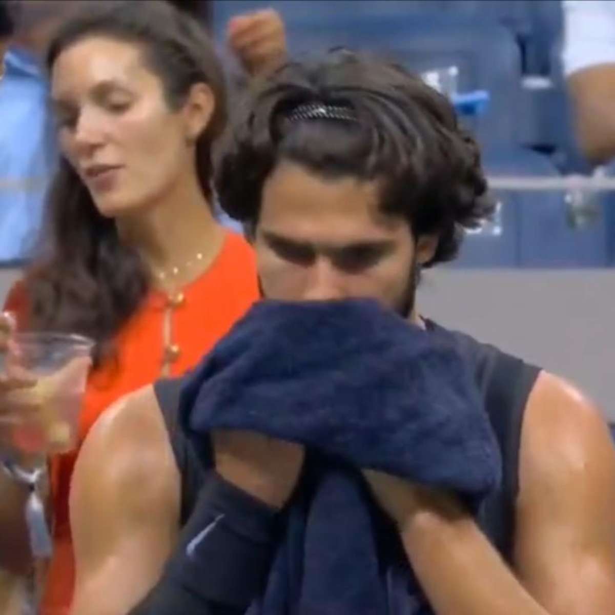 Alcaraz passa mal e vomita em derrota para Shelton no US Open