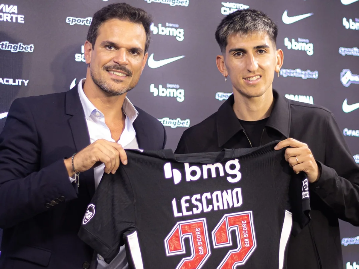 Reforço do Vasco, Lescano é apresentado e diz estar apto a entrar em campo