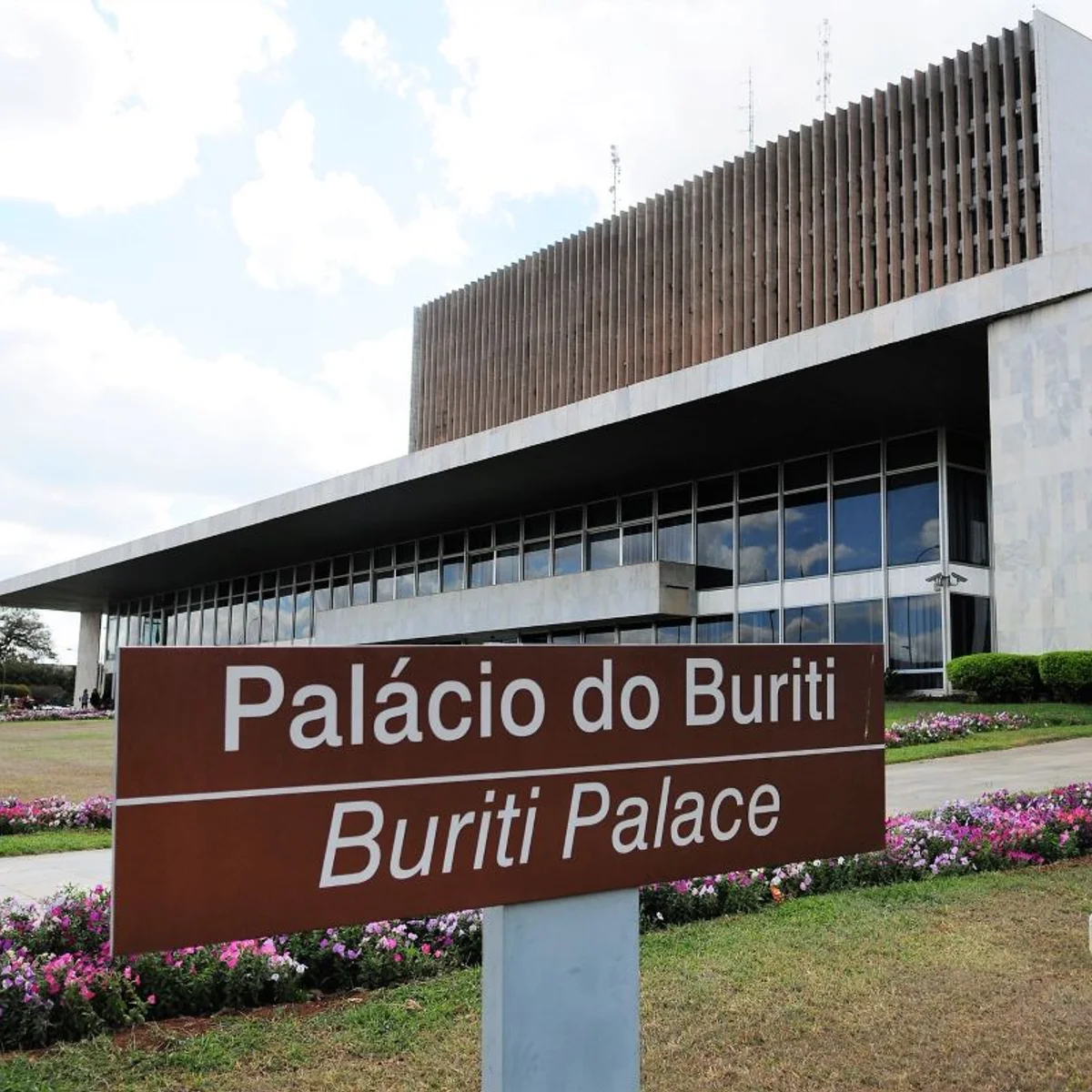 Veja a agenda dos candidatos ao GDF neste sábado (12/9)