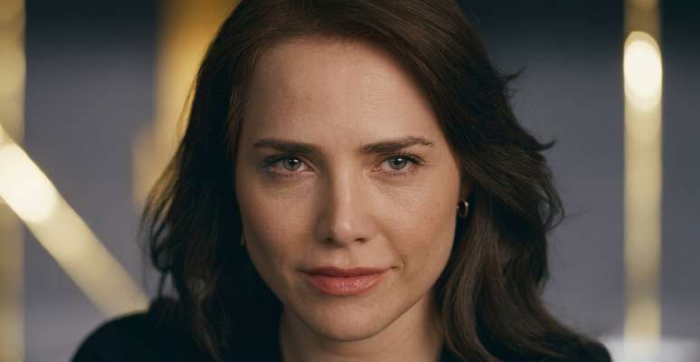 Quem é Adriana: uma justiceira sem dó de ninguém ou uma vilã disfarçada?