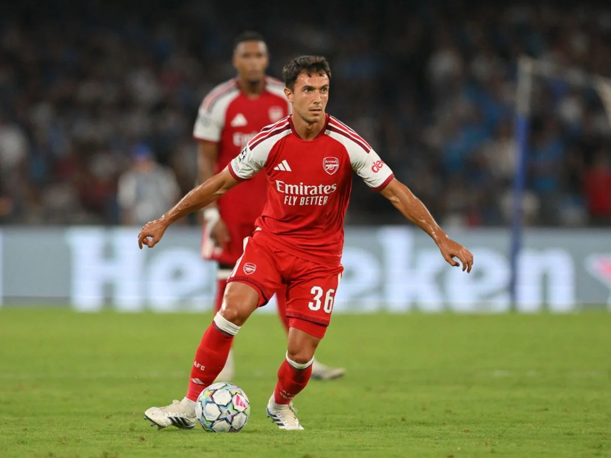 Arsenal visita o Sunderland em busca da quarta vitória seguida