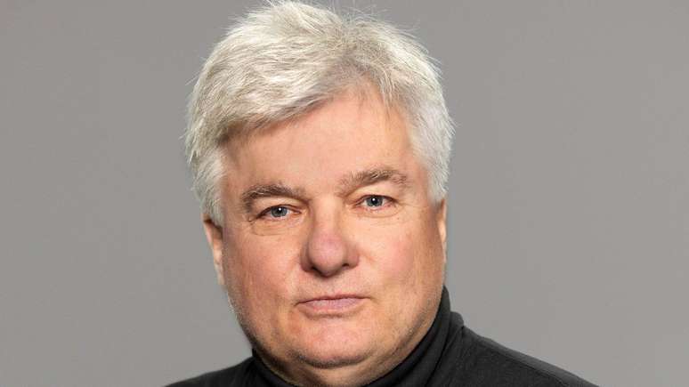 Trump tenta interferir na eleição brasileira e o preocupante é que muitas vezes isso funciona, diz cientista político alemão