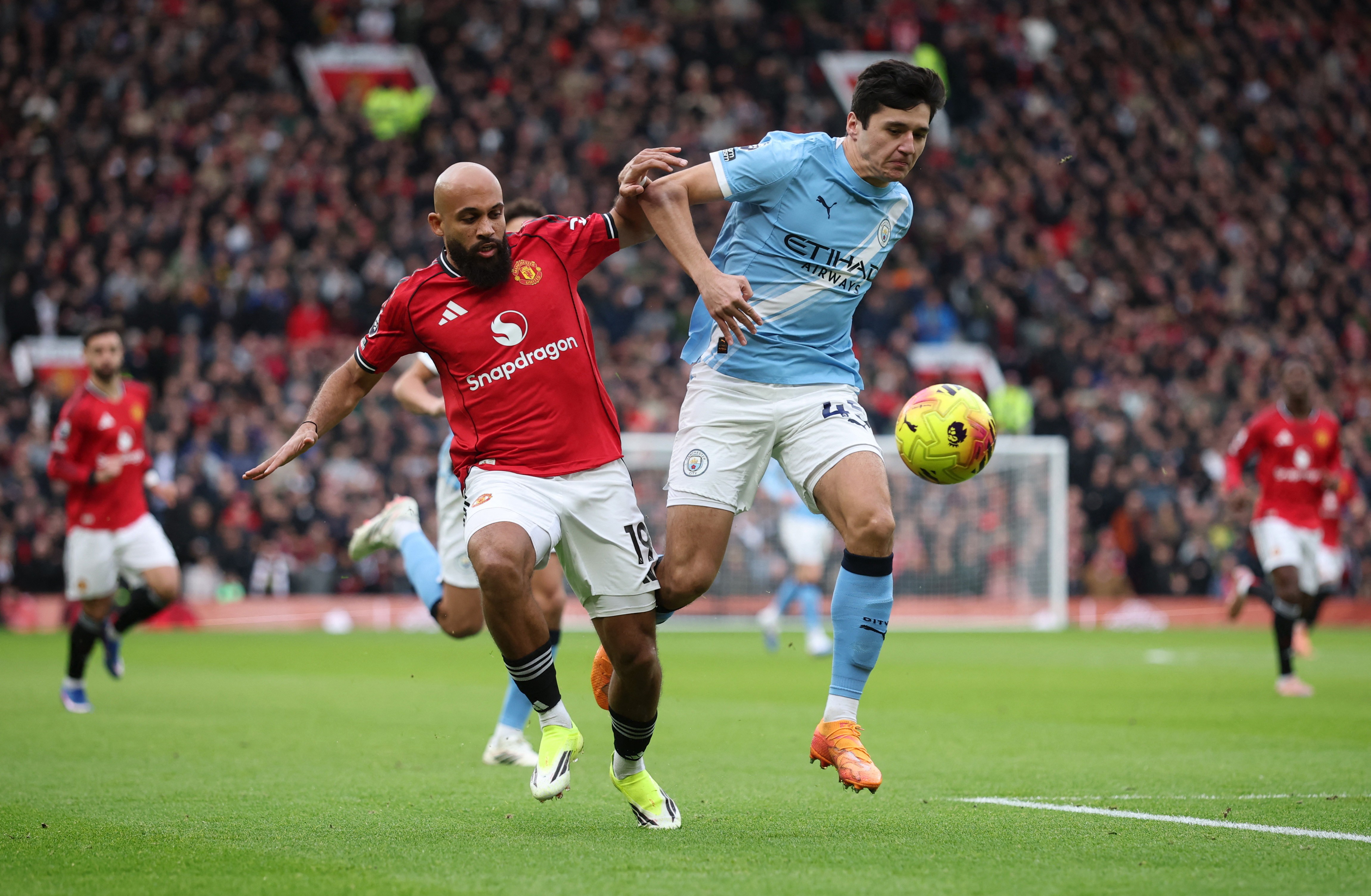 Clássico de Manchester entre City e United vive nova era pós-Guardiola