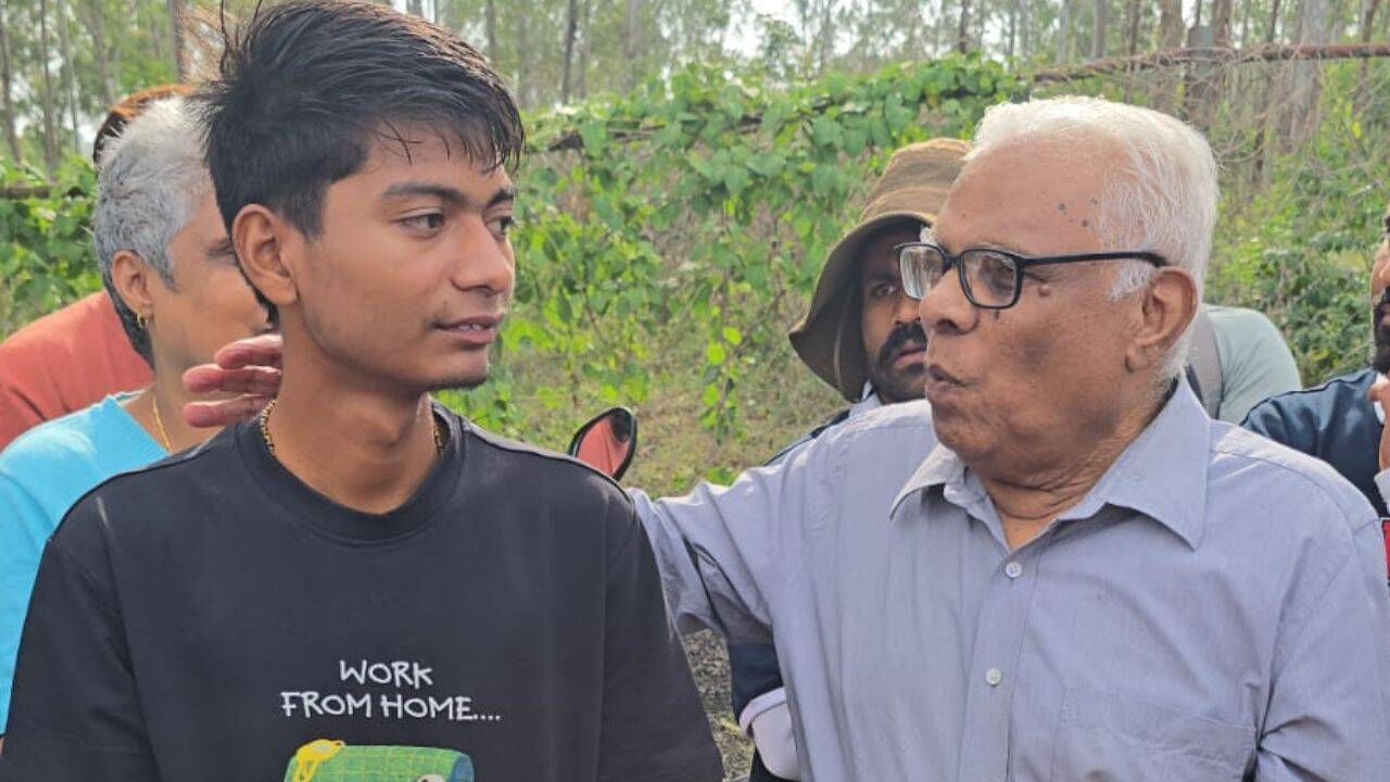 'Fiquei chocada': 'Bittu Tabahi' encontra cadáveres de cães e resíduos médicos na floresta de Turahalli, em Bengaluru