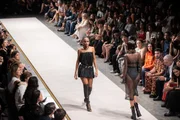 Hills, Petzold 1981 e LAGO celebram moda brasiliense no Metrópoles Catwalk