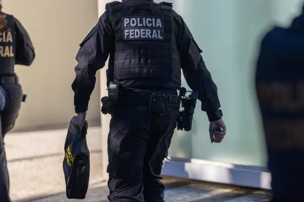 Sonegadores abrem mais de 50 empresas e PF pede bloqueio de R$ 27,8 milhões