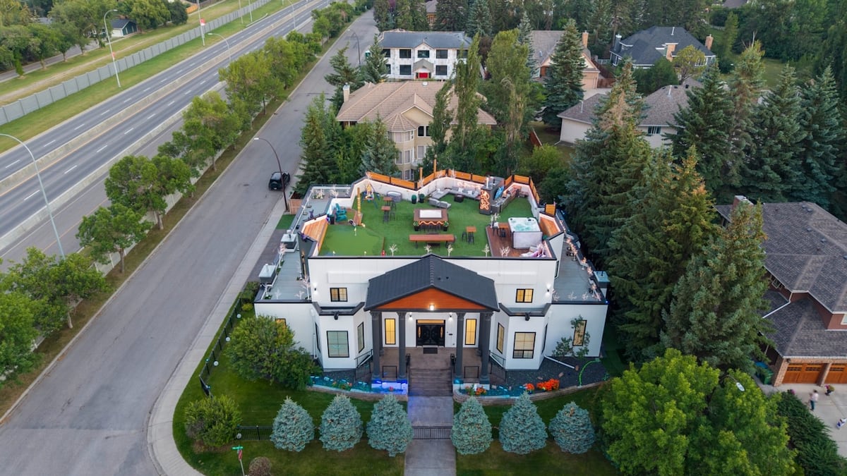 Pump Hill home with massive rooftop patio for sale. Take a look inside.