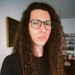 Imagem da matéria: CEO da Anthropic pede freio na IA e alerta que tecnologia pode dominar a internet