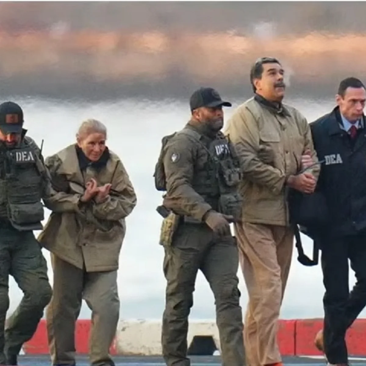 Esposa de Maduro pede prisão domiciliar devido a problemas cardíacos