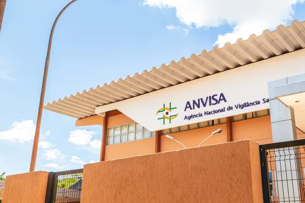 Anvisa proíbe produto de medicina chinesa e berberina sem autorização