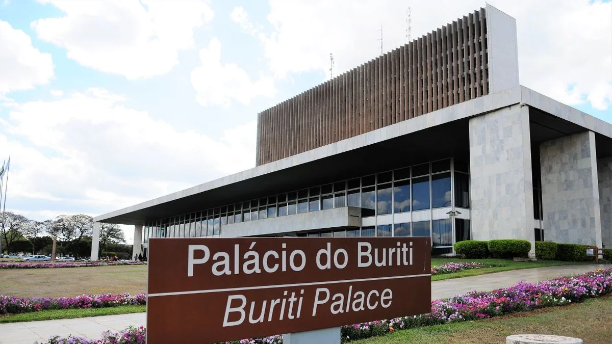 Veja a agenda dos candidatos ao GDF neste sábado (12/9)