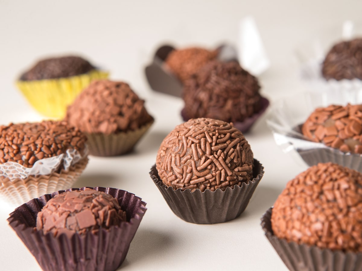 Dia do Brigadeiro: 9 receitas do doce para você fazer em casa