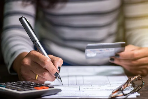 Deflação de agosto reforça apostas para corte da Selic no próximo Copom - destaque galeria
