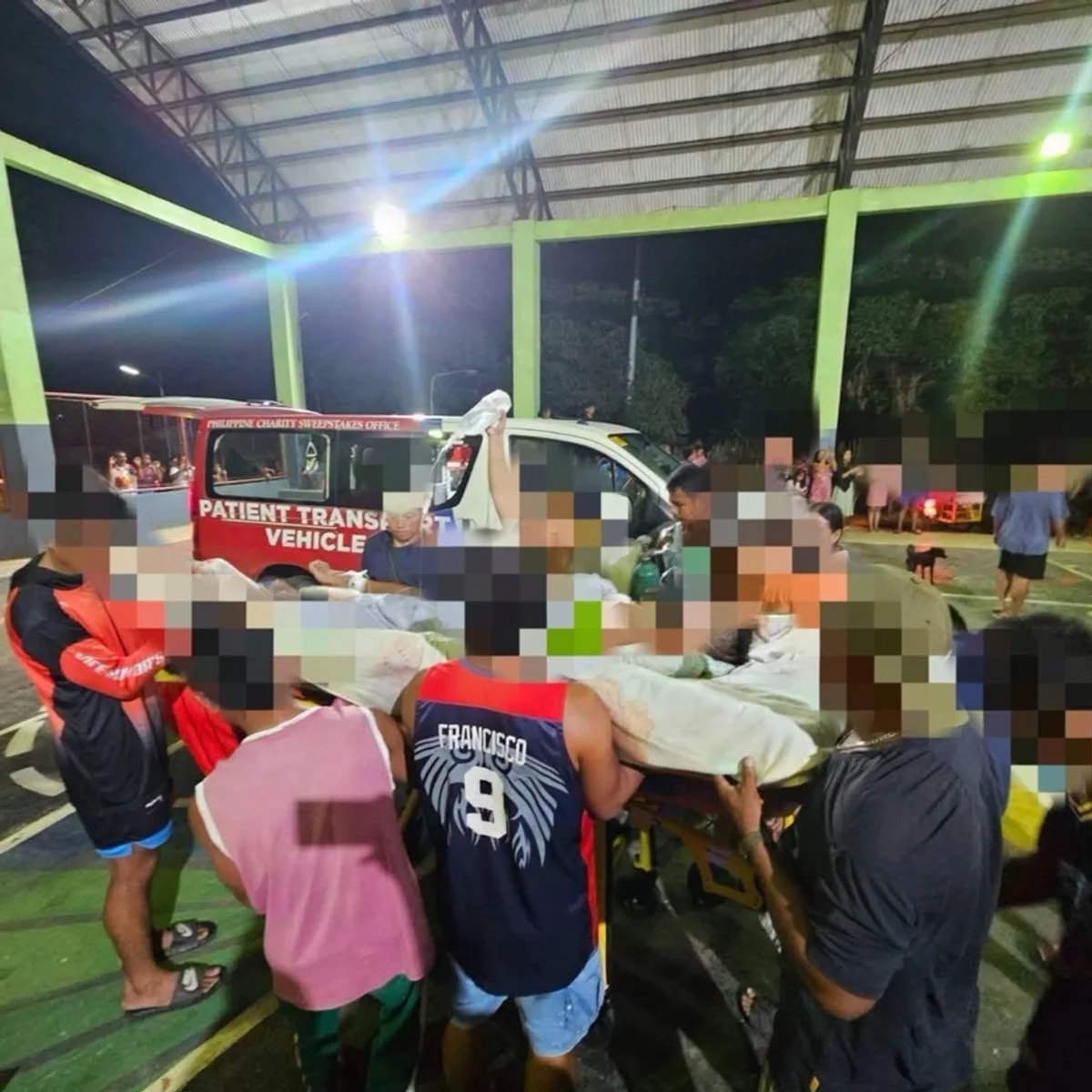 Sobe para 76 o número de mortos após incêndio em balsa nas Filipinas