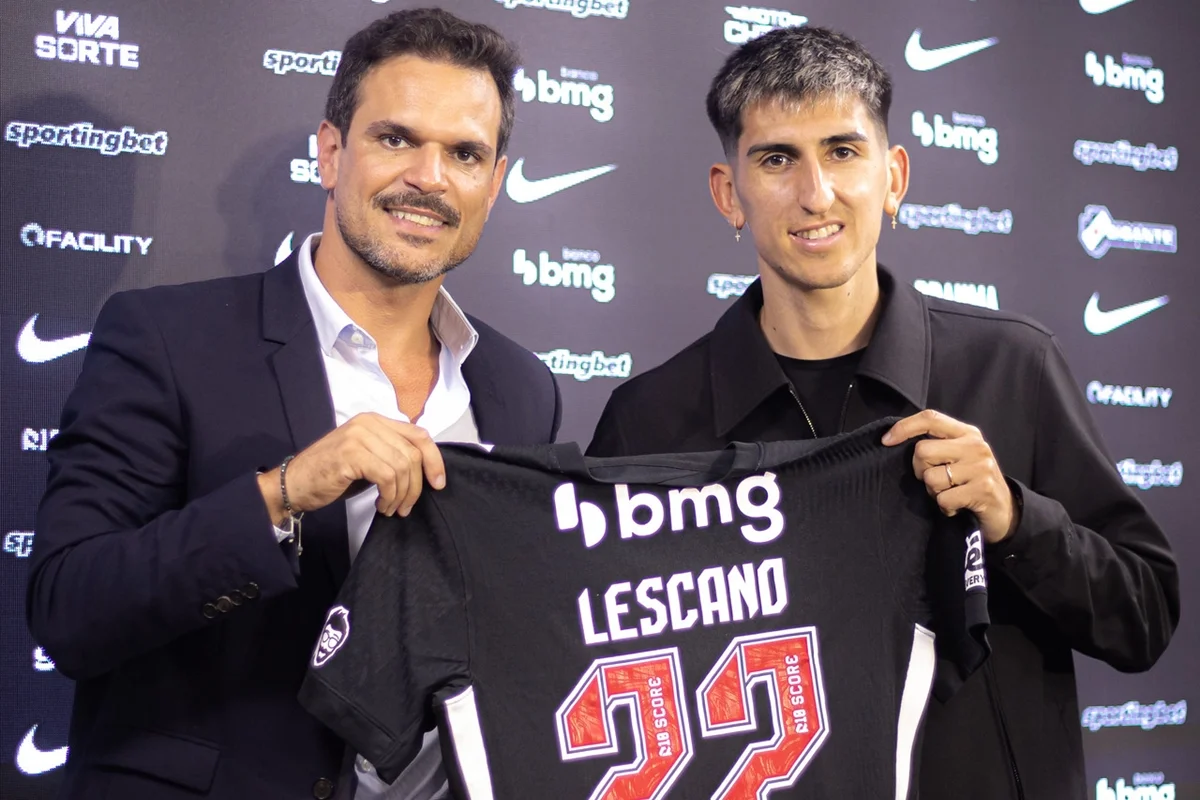 Reforço do Vasco, Lescano é apresentado e diz estar apto a entrar em campo