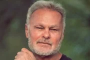 Ator Kadu Moliterno faz desabafo sobre falta de espaço na TV. Veja vídeo