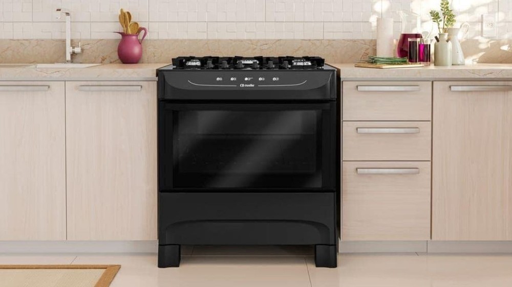 A Mueller é uma boa marca e conta com uma oferta ampla no segmento de fogões — Foto: Reprodução/Amazon
